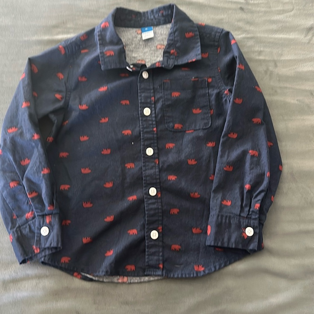 Boys long sleeve button shirt in 5T